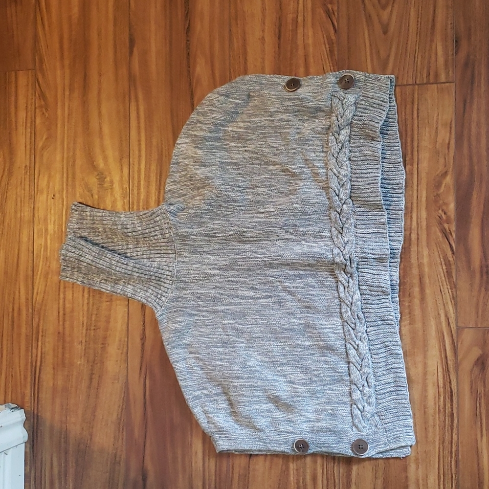 Gap turtleneck capelet